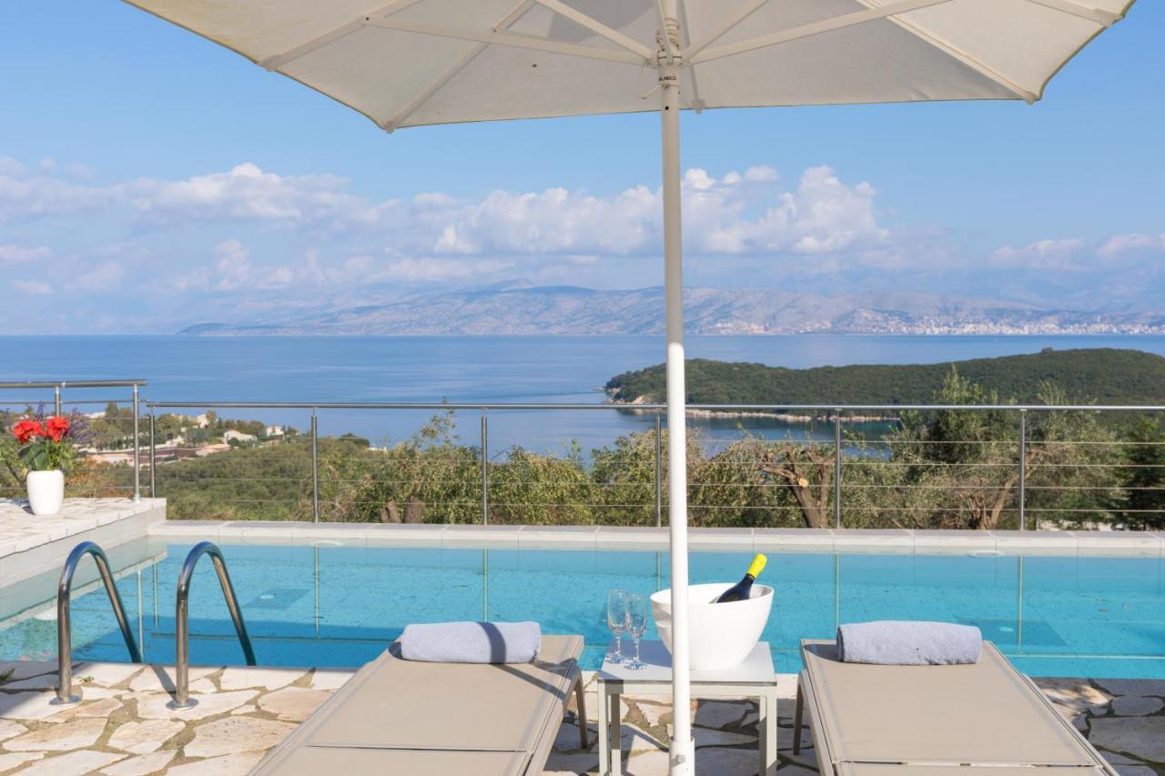 White Stone By Rodostamo Collection * Kassiopi